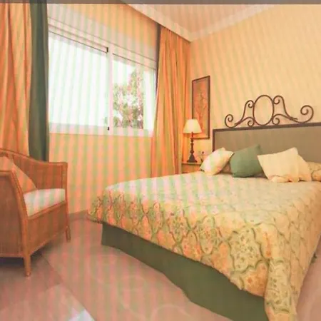 Casa Con Vistas En Marbella. Hacienda Playa Apartment